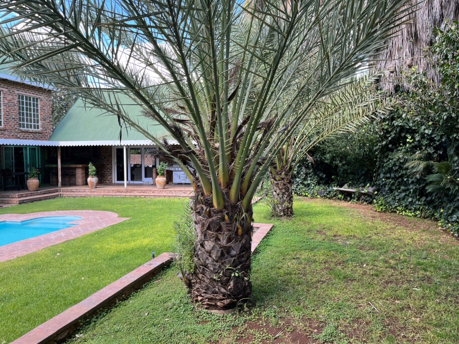 6 Bedroom Property for Sale in Bainsvlei Free State